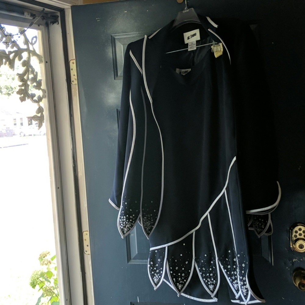 Size 14 misses church suit